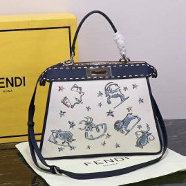 Picture of Fendi Lady Handbags _SKUfw152940454fw